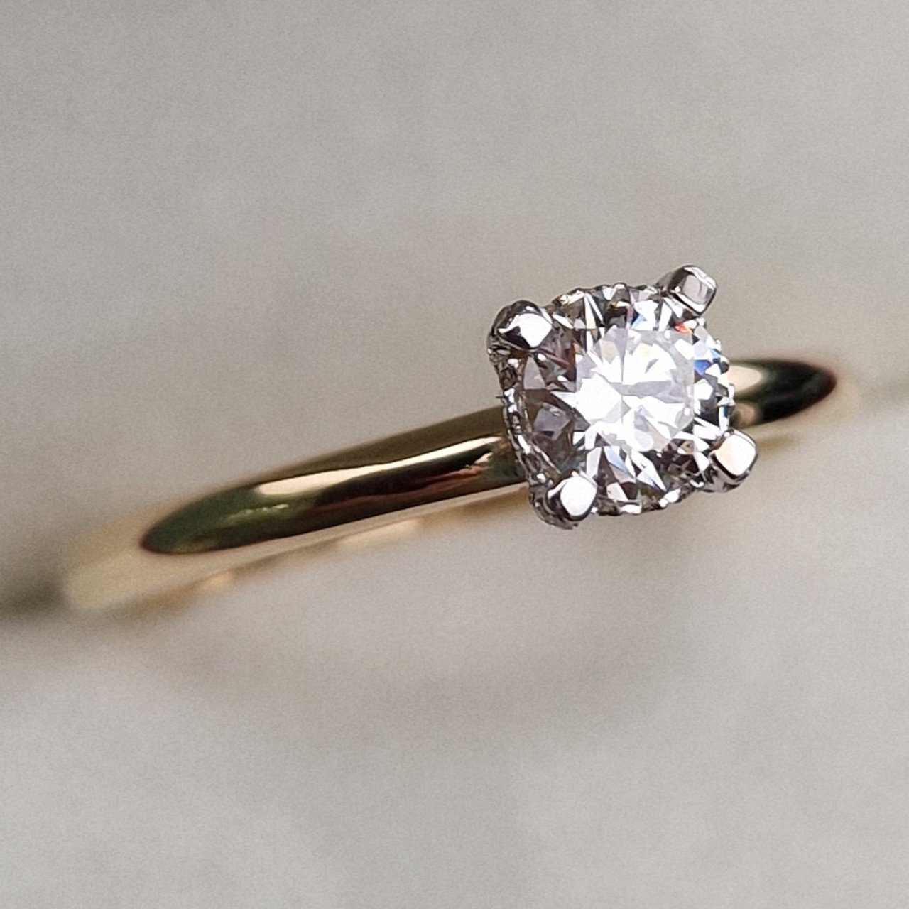Кольцо Deimantas 99251193 17,5р 2,61гр 0,41ct. купить,NaN