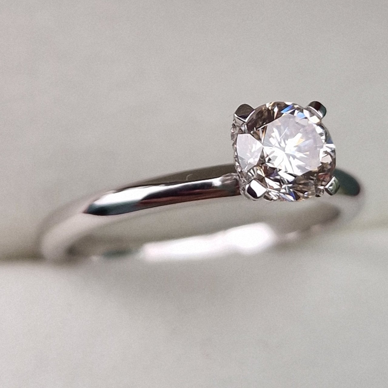 Кольцо Deimantas 99241401 16р 2,44гр 0,71ct. купить,NaN