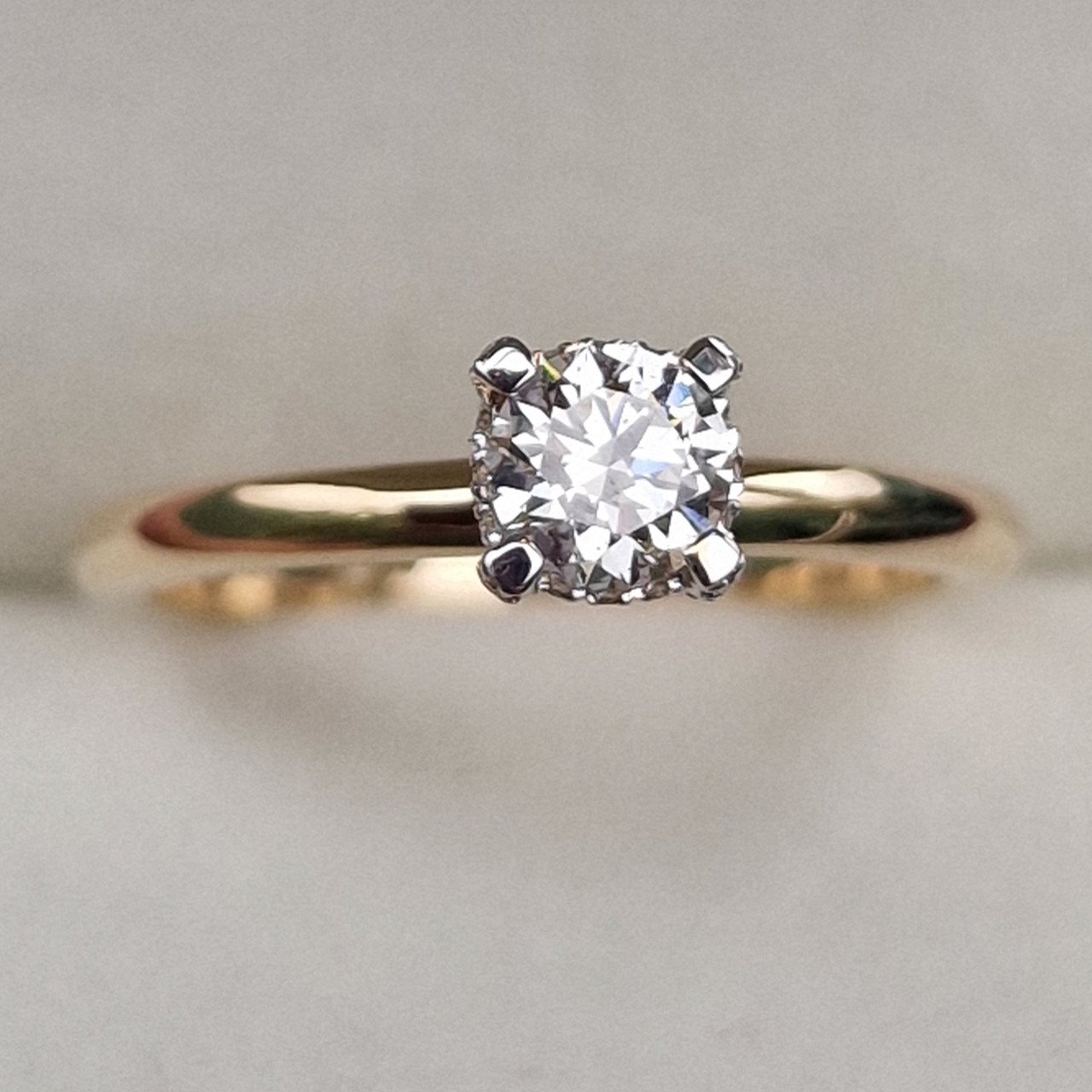 Кольцо Deimantas 99251193 17,5р 2,61гр 0,41ct. купить,NaN