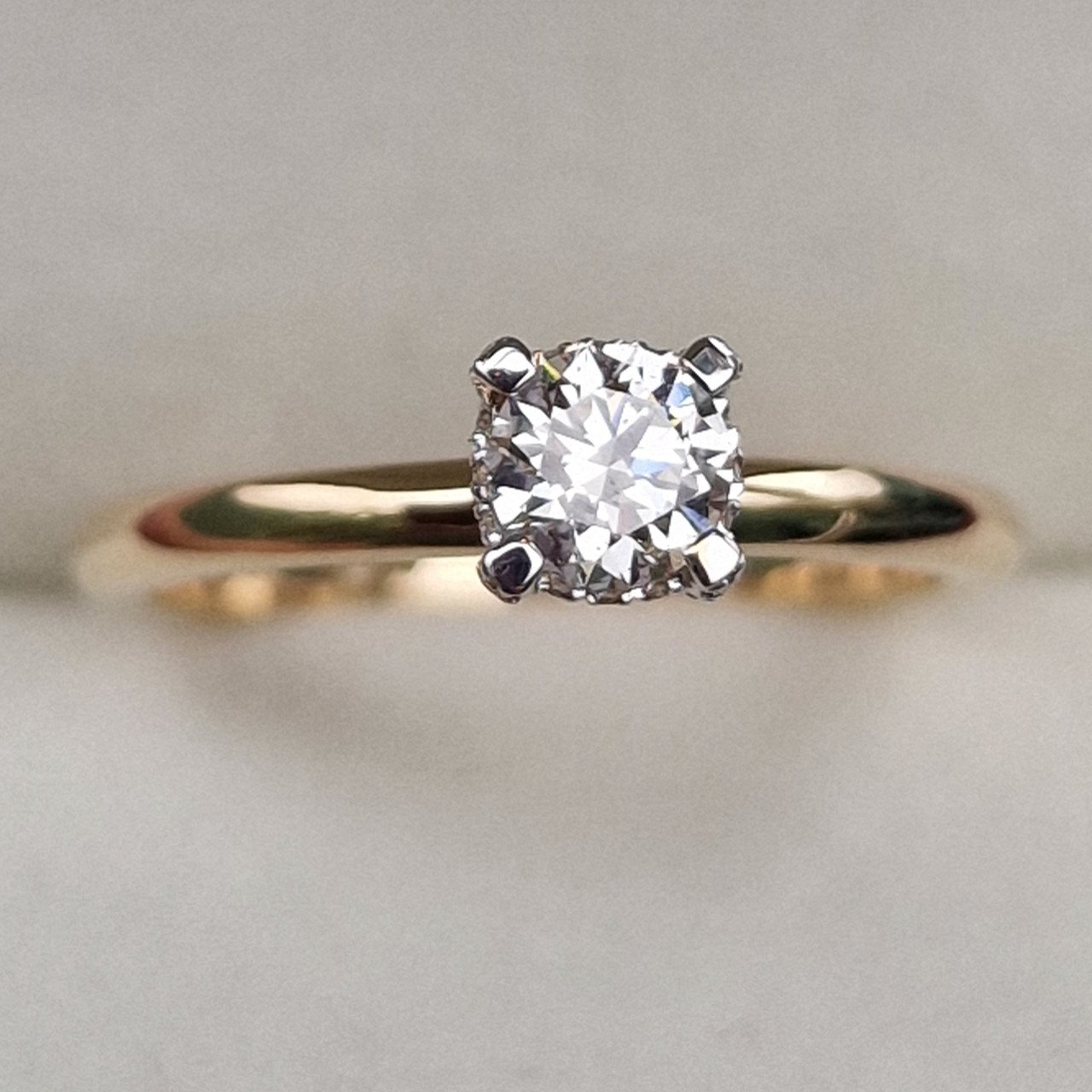 Кольцо Deimantas 99251193 17,5р 2,61гр 0,41ct. купить,NaN