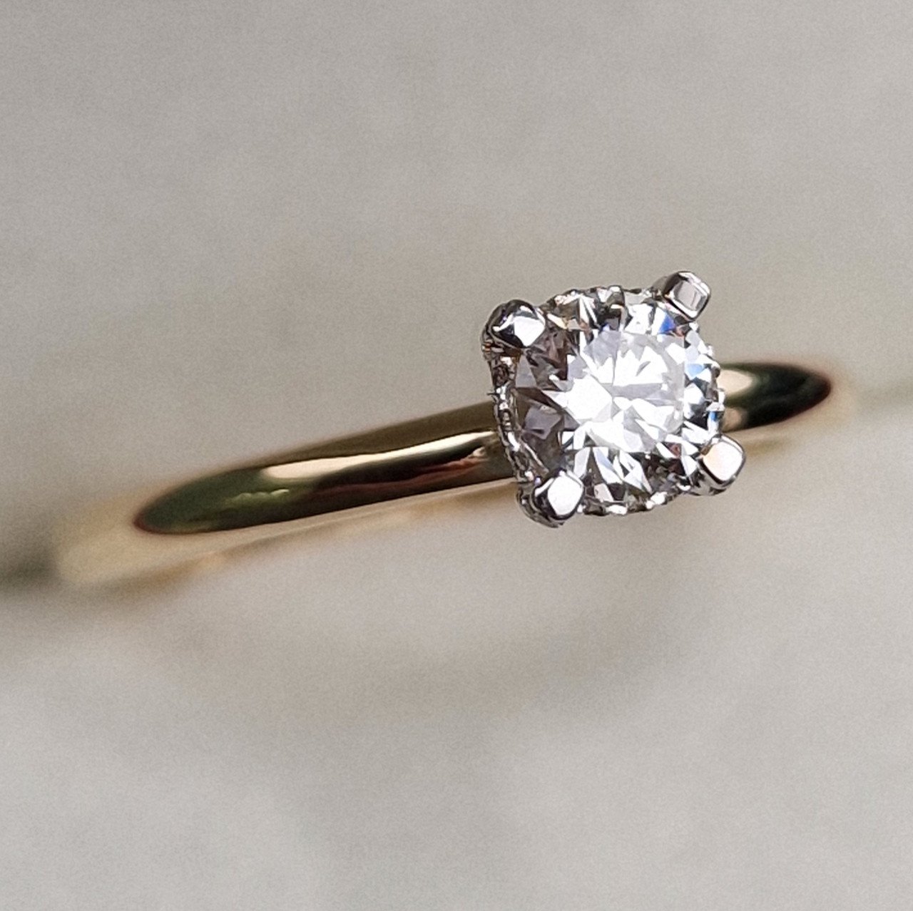Кольцо Deimantas 99251193 17,5р 2,61гр 0,41ct. купить,NaN