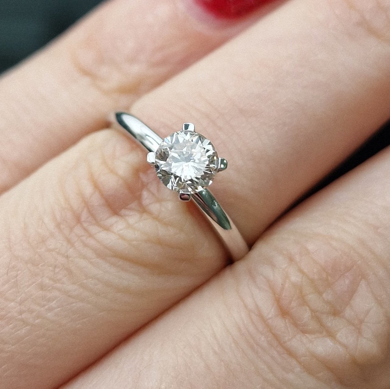 Кольцо Deimantas 99241401 16р 2,44гр 0,71ct. купить,NaN