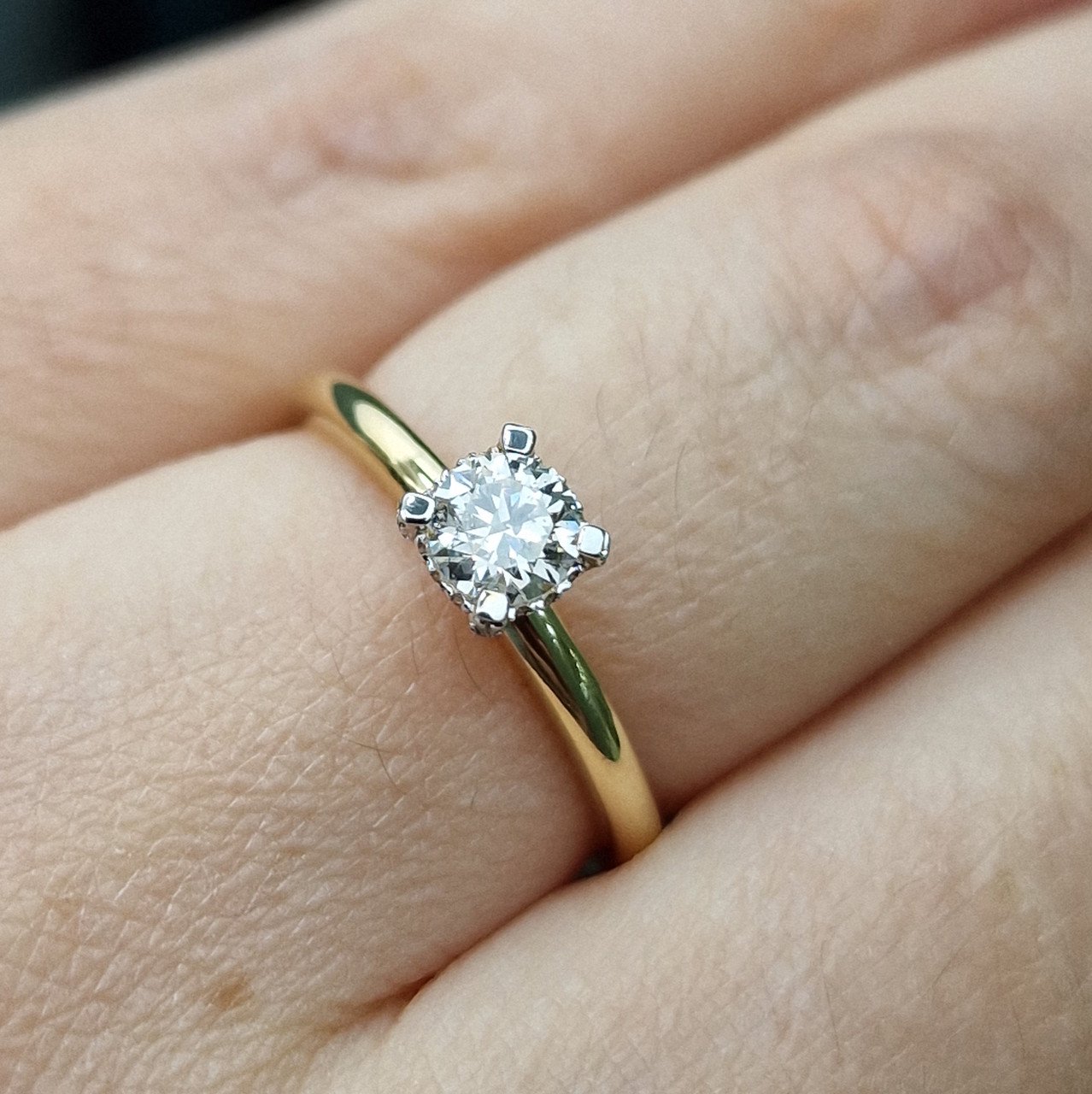 Кольцо Deimantas 99251193 17,5р 2,61гр 0,41ct. купить,NaN