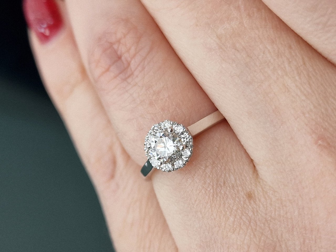 Кольцо Deimantas 99251433 16,5р 2,61гр 0,71ct. купить,NaN