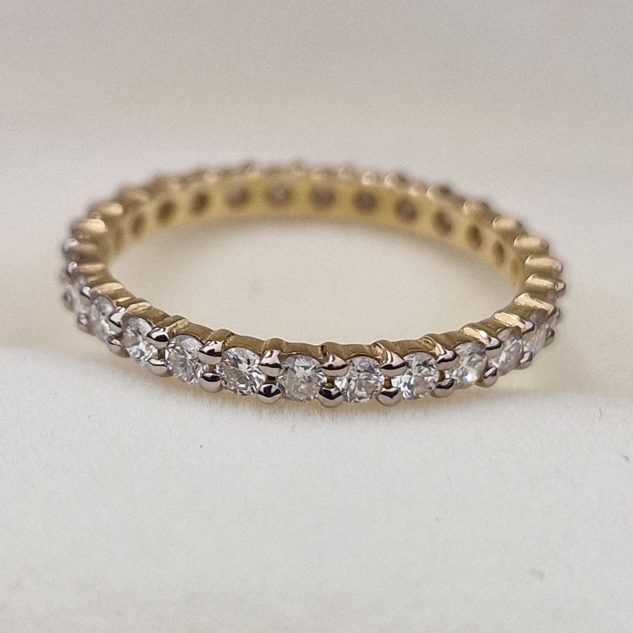 Кольцо Deimantas 99251532 16,5р 1,35гр 0,76ct. купить,NaN