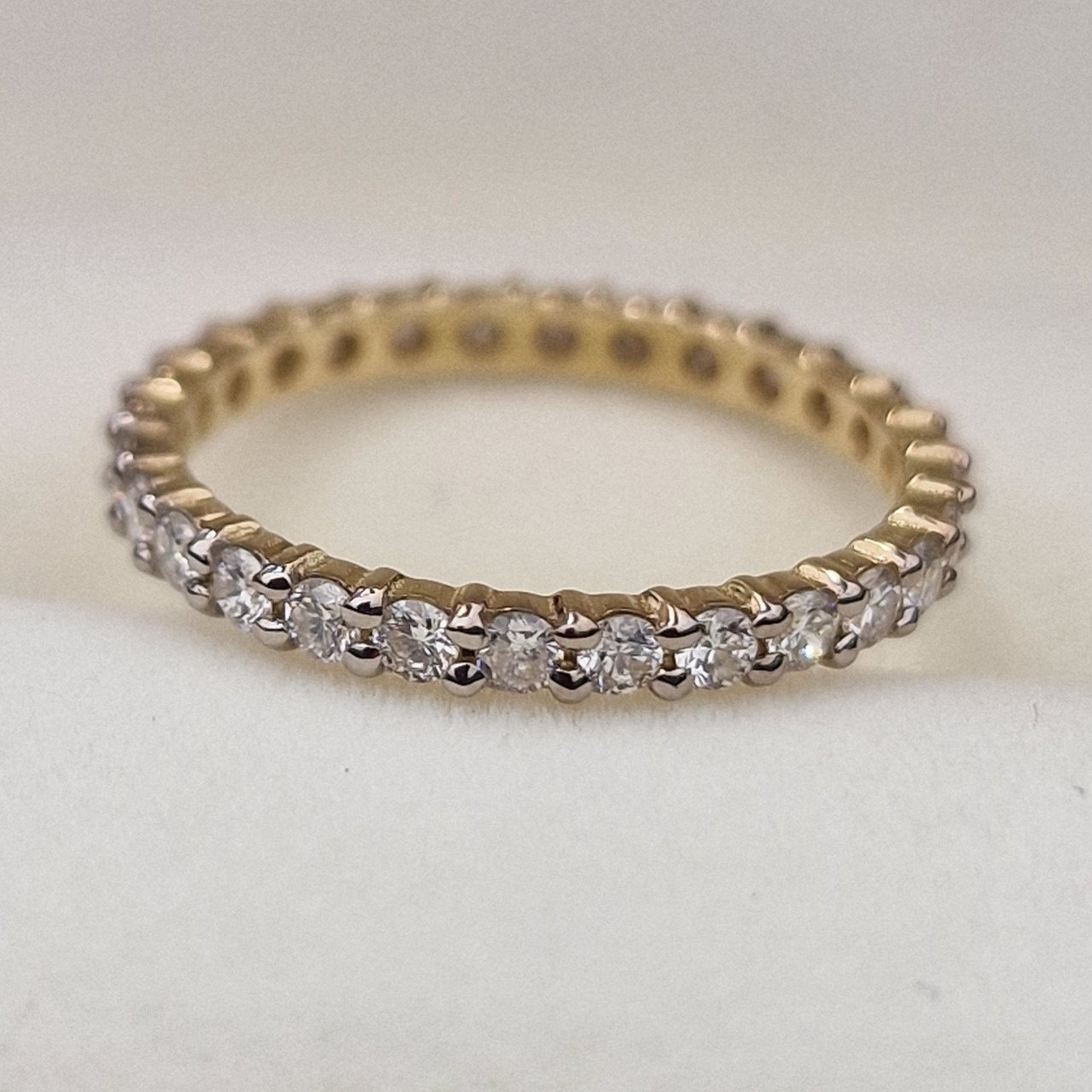 Кольцо Deimantas 99251532 16,5р 1,35гр 0,76ct. купить,NaN