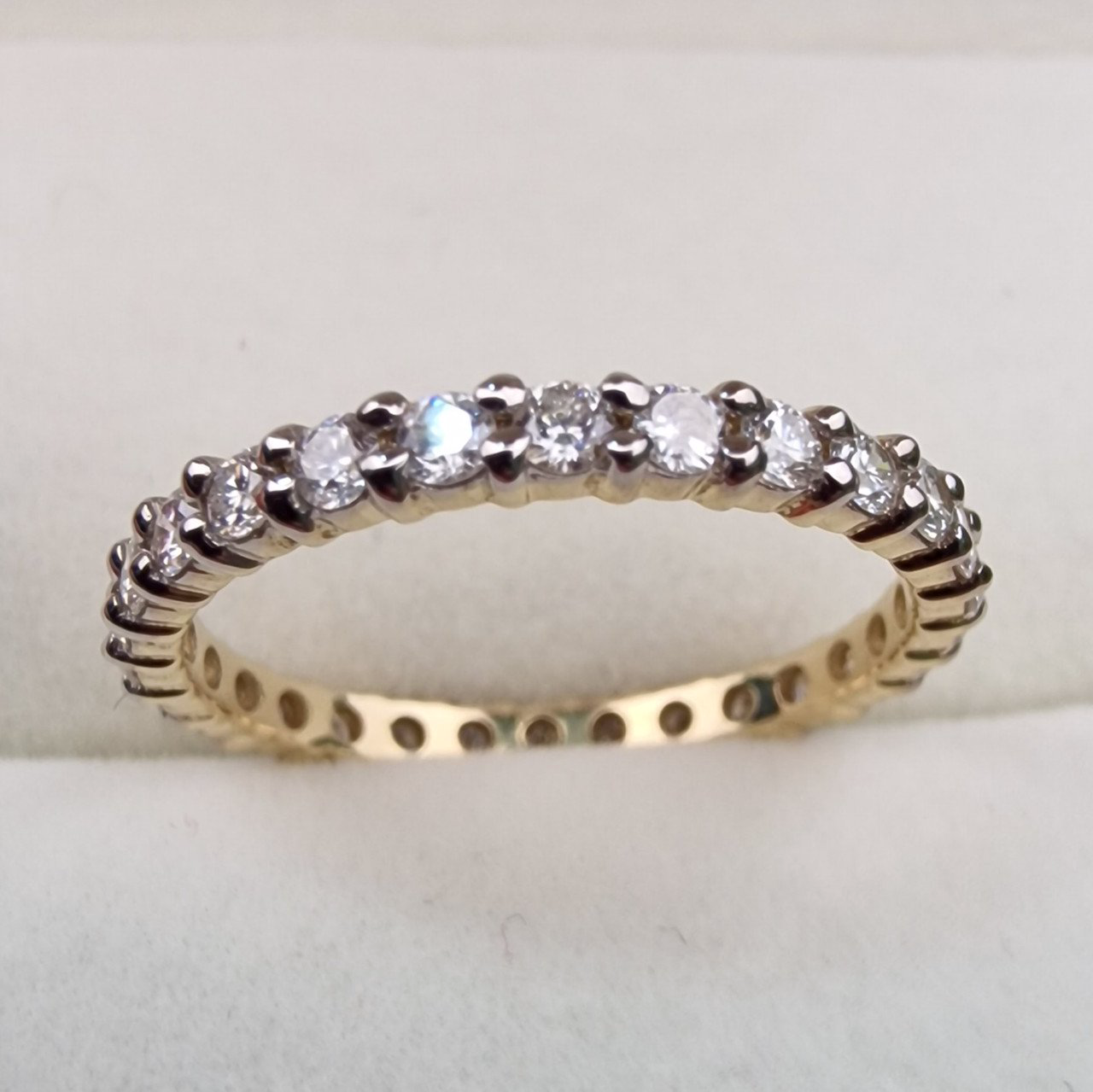 Кольцо Deimantas 99251532 16,5р 1,35гр 0,76ct. купить,NaN
