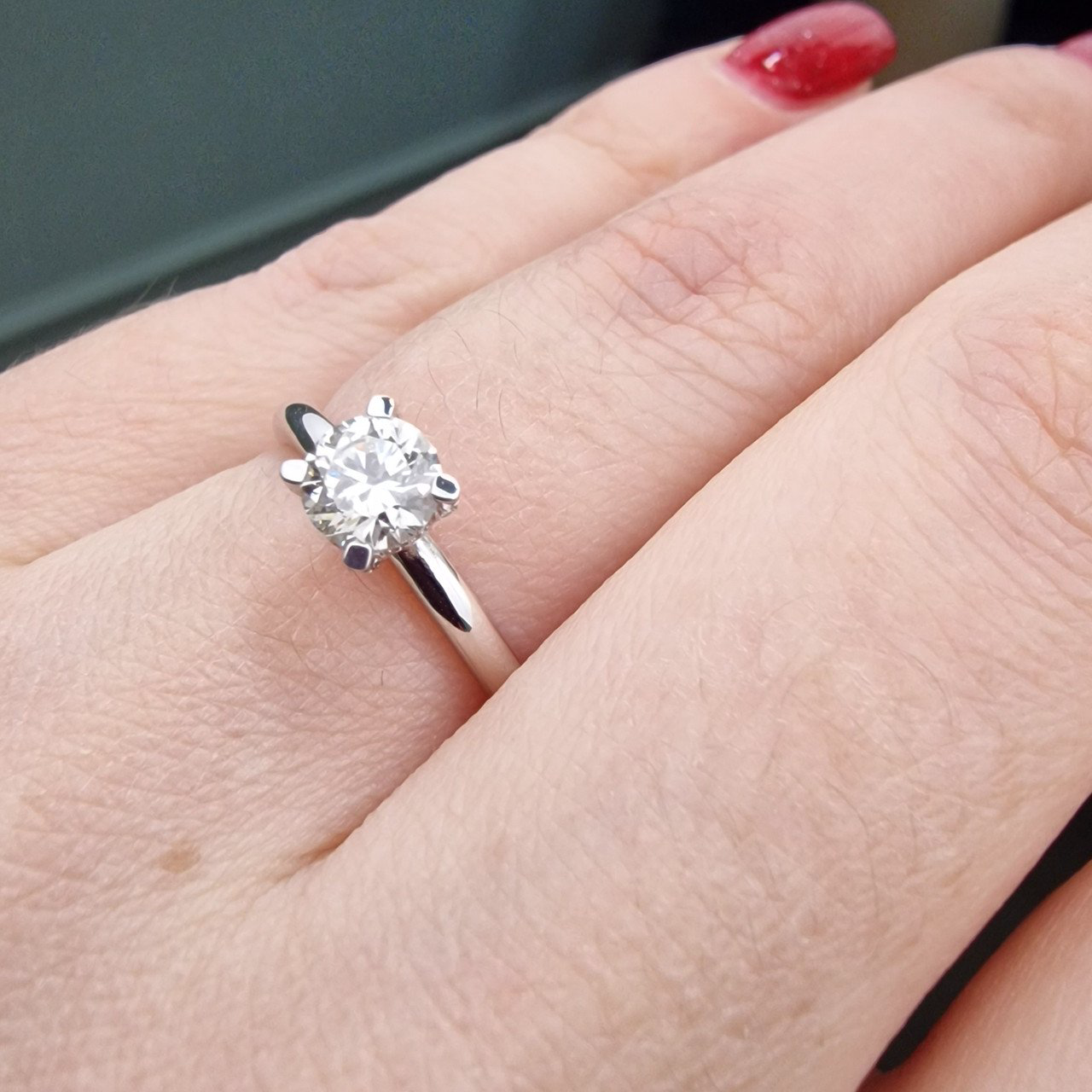 Кольцо Deimantas 99251566 16,5р 2,53гр 0,59ct. купить,NaN