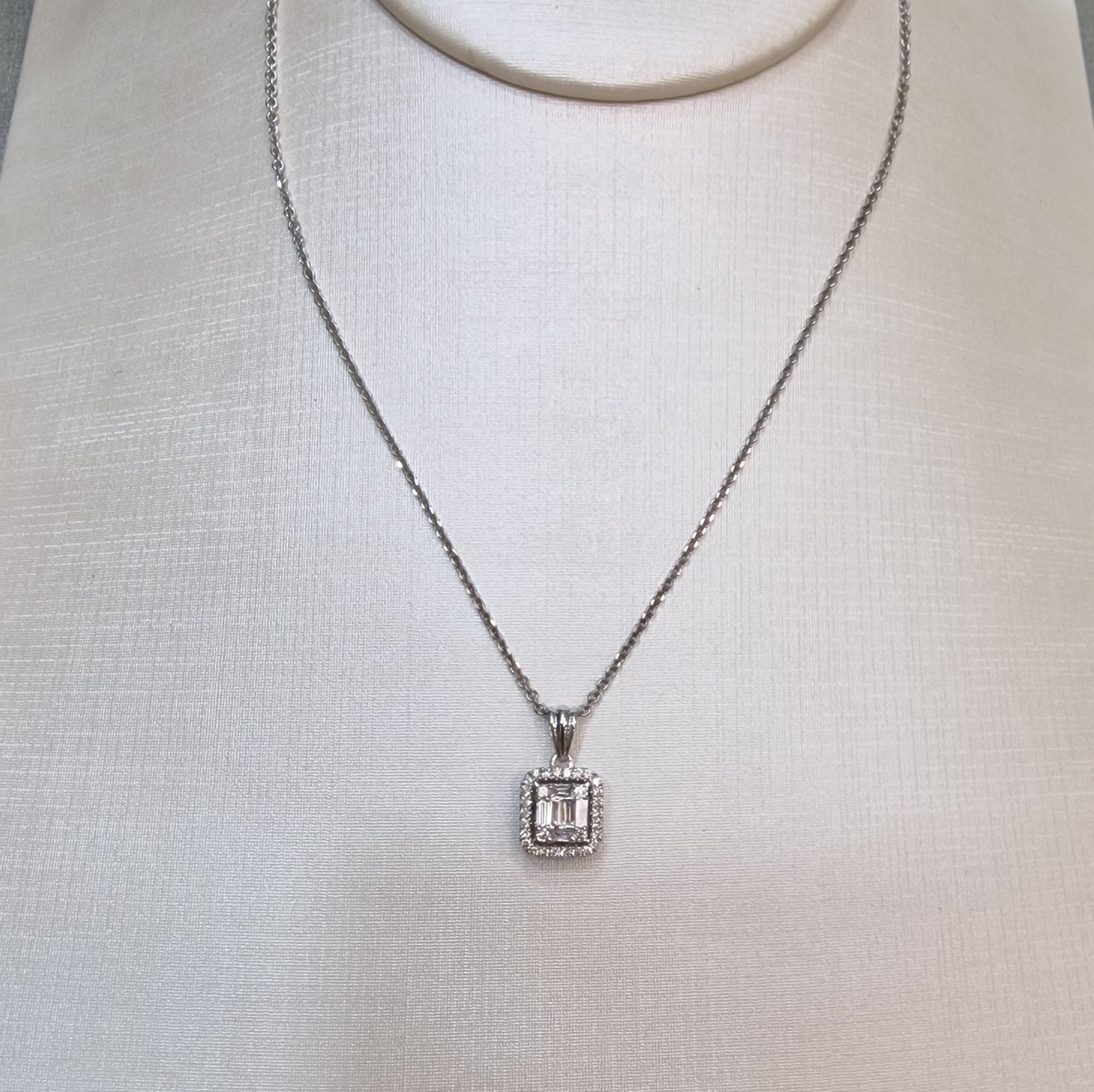 Кулон Deimantas 99252426 1,1гр 0,40ct. купить,NaN