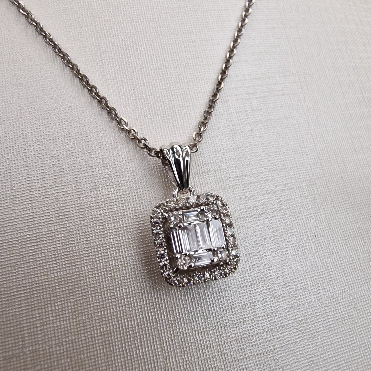 Кулон Deimantas 99252426 1,1гр 0,40ct. купить,NaN