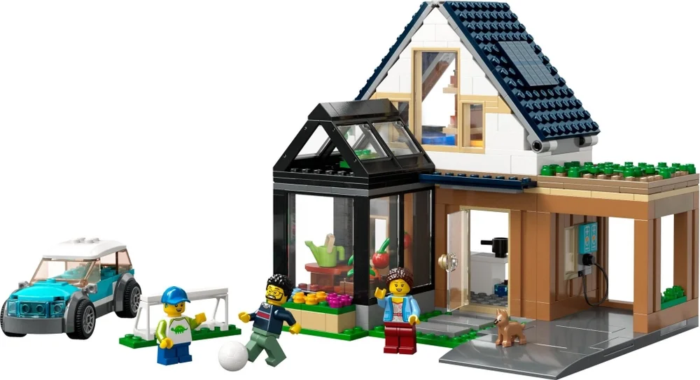 Конструктор LEGO Город Семейный дом и электромобиль 60398