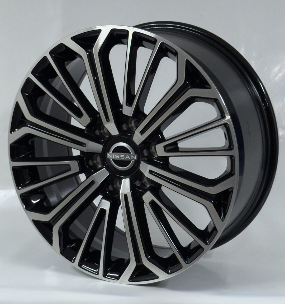 Kipardo H3296F 8.5x20/6x139.7 D78.1 ET45 4 диска черный, серебристый купить,NaN