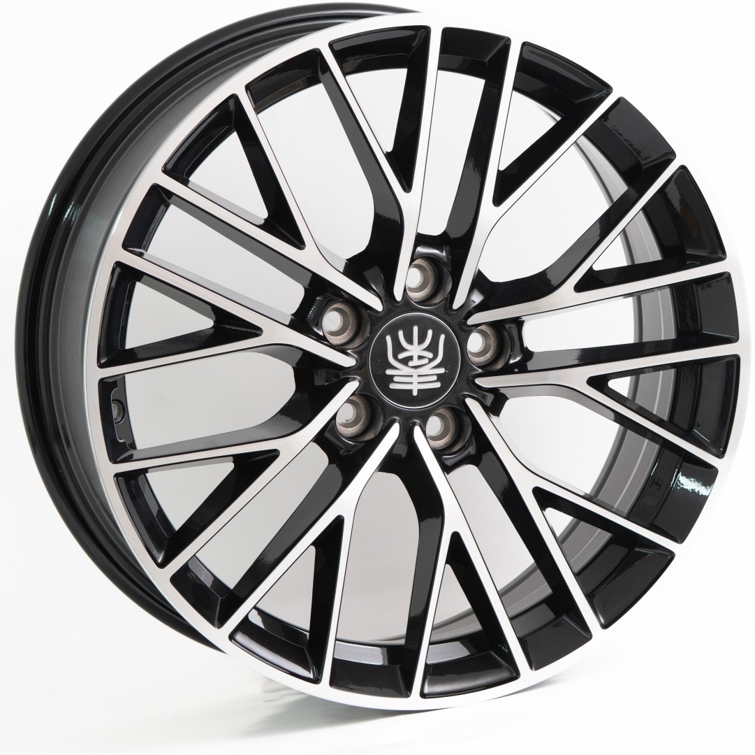 Kipardo H3357F 7x18/5x114.3 D60.1 ET42 4 диска черный, серебристый купить,NaN