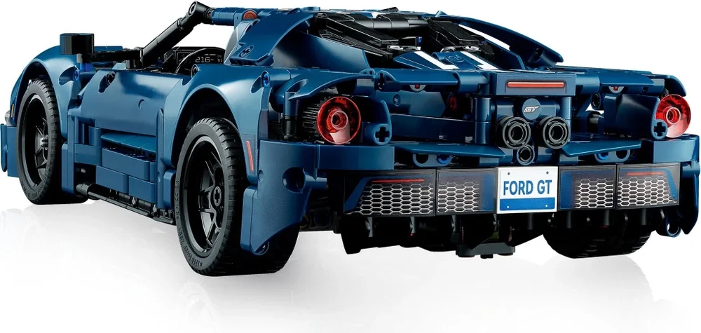 Конструктор LEGO Техник Ford GT 2022 42154