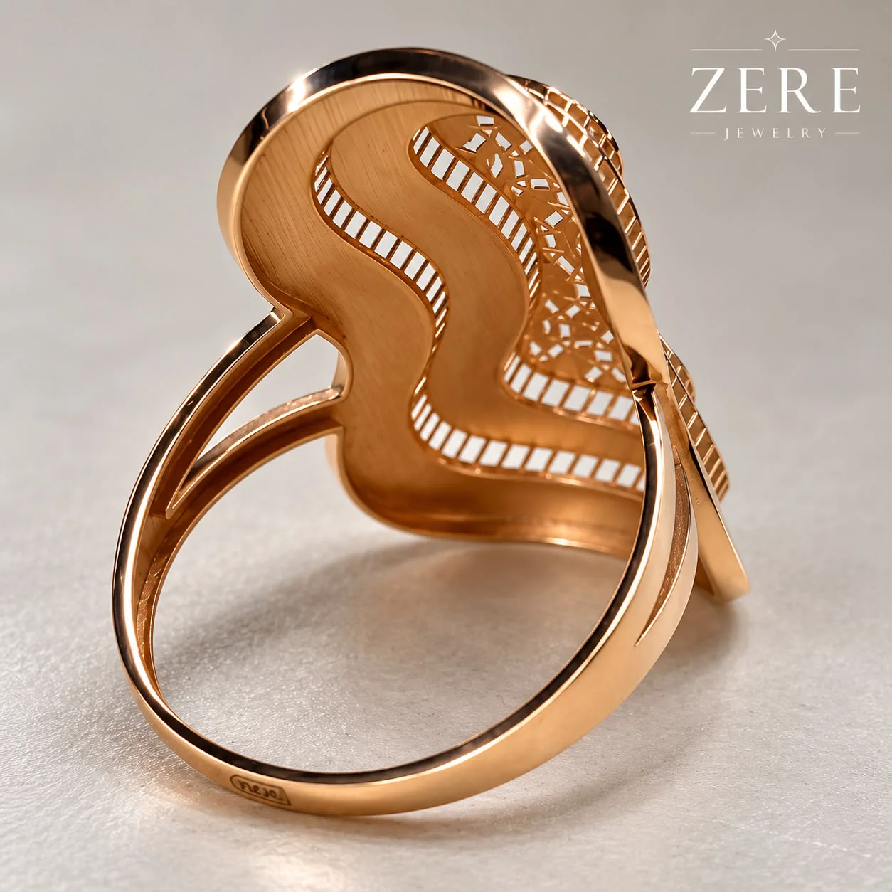 Кольцо Zere ZR30092605 2.46гр 21р  купить,184500