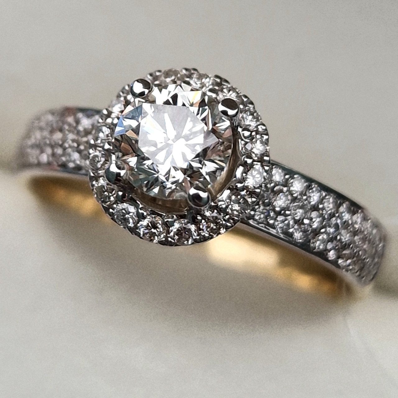 Кольцо Deimantas 99709785 18р 3,61гр 1,12ct. купить,NaN