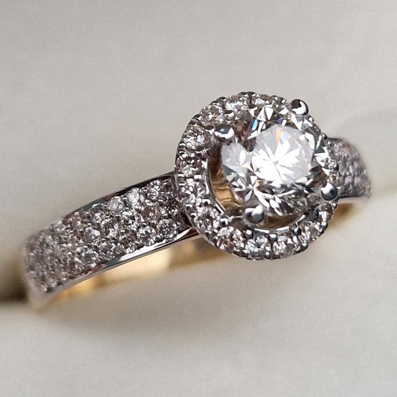 Кольцо Deimantas 99709785 18р 3,61гр 1,12ct. купить,NaN