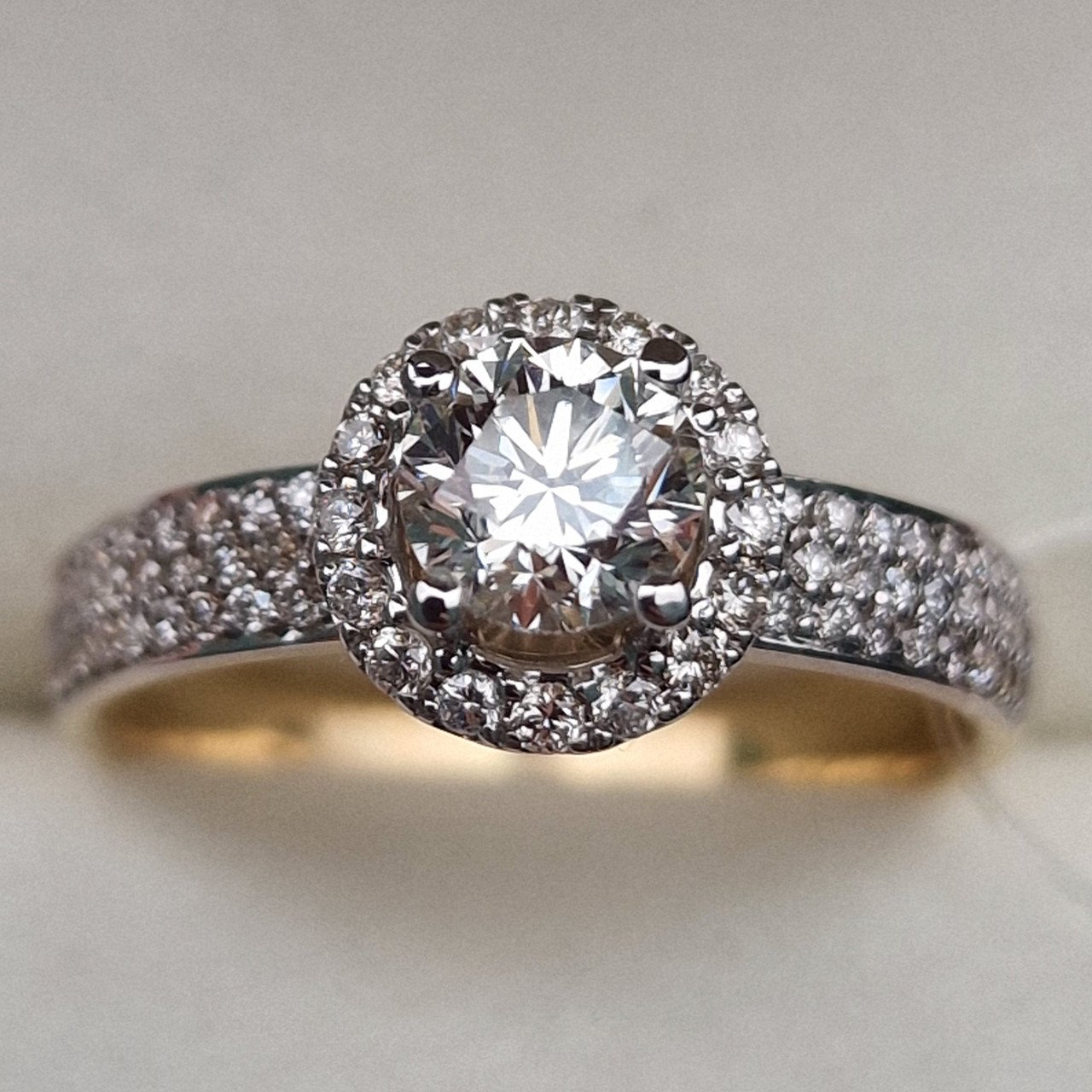 Кольцо Deimantas 99709785 18р 3,61гр 1,12ct. купить,NaN