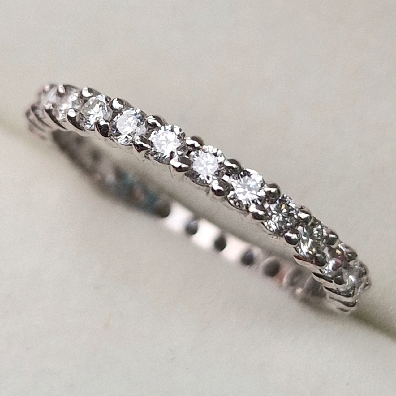 Кольцо Deimantas 99709783 17,5р 2,32гр 0,70ct. купить,NaN