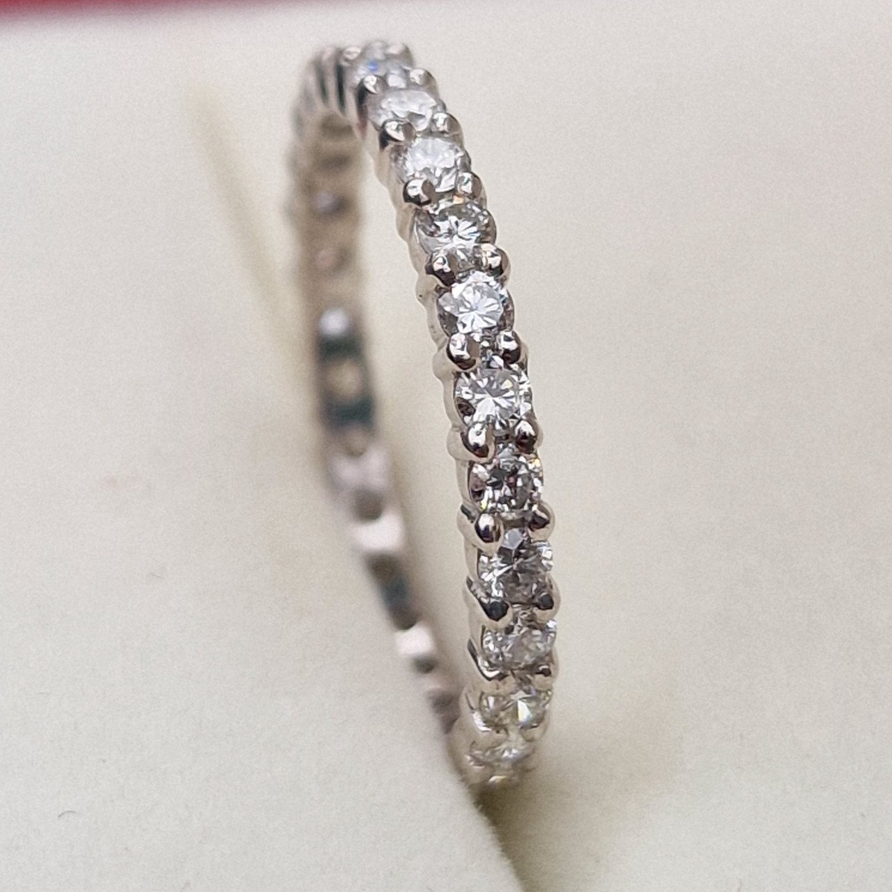 Кольцо Deimantas 99709783 17,5р 2,32гр 0,70ct. купить,NaN