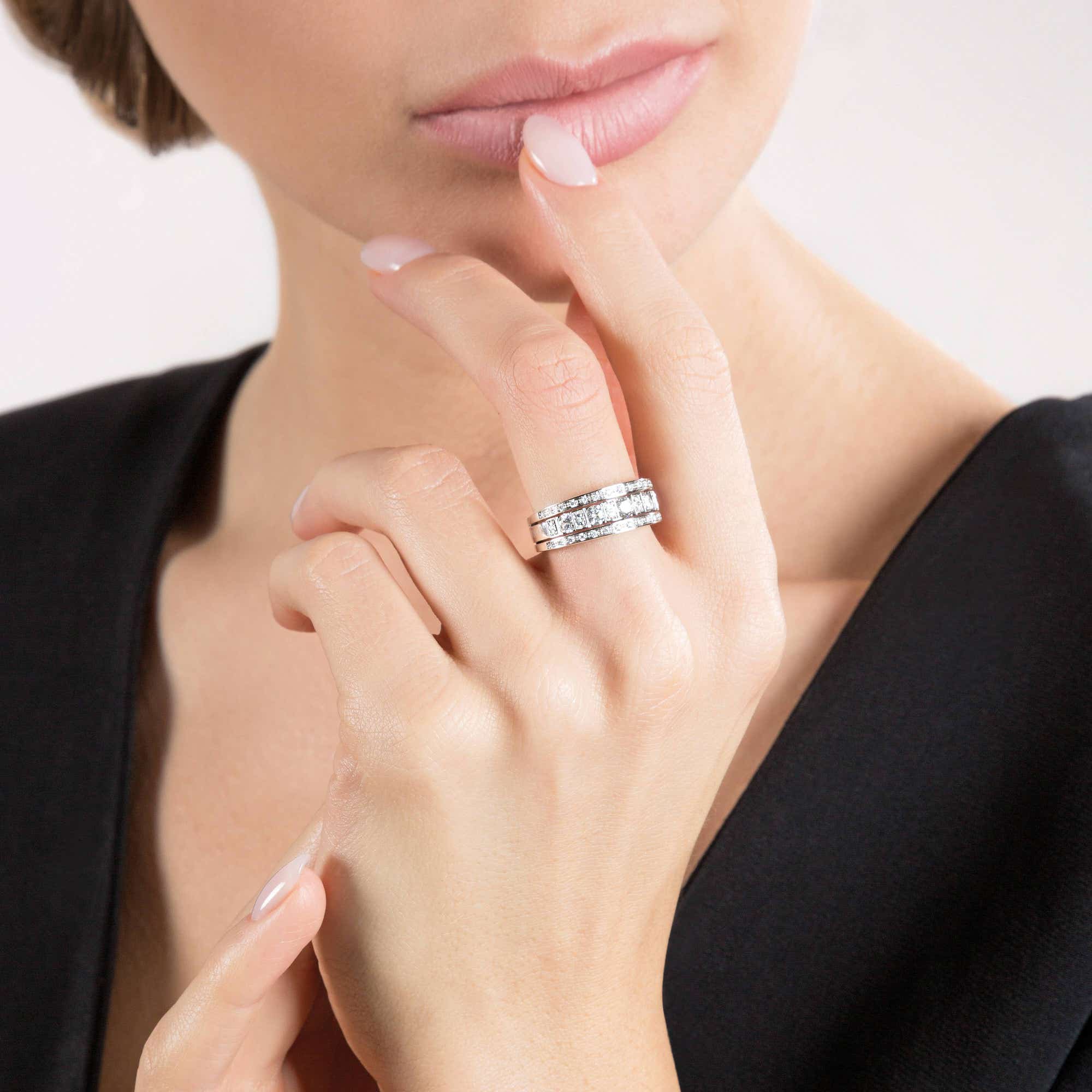 Кольцо Damiani 20049781 16.8р 0.786крт купить,4470000