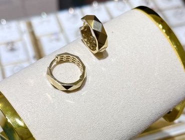 Комплект Exclusive Gold Exclusive 75677 19р 7.67гр купить,NaN