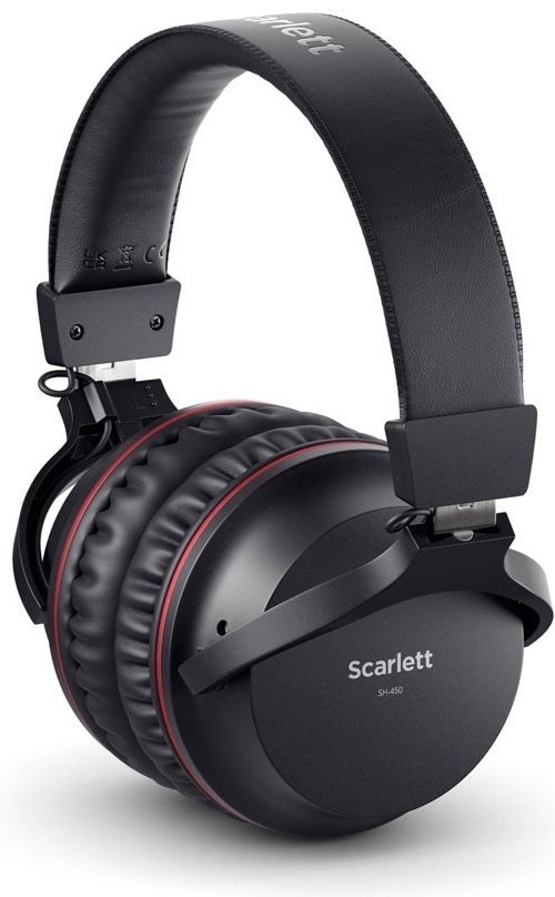 Звуковая карта Focusrite Scarlett 2i2 Studio 4th Gen комплект купить,206800
