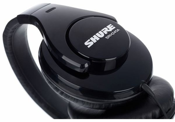 Наушники Shure SRH240 черный купить,43700