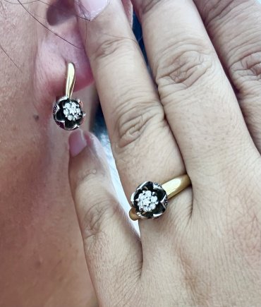 Комплект Exclusive Gold 114597 вес 11.48 г золото, бриллиант, гранат купить,NaN