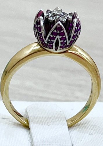 Комплект Exclusive Gold 114597 вес 11.48 г золото, бриллиант, гранат купить,NaN