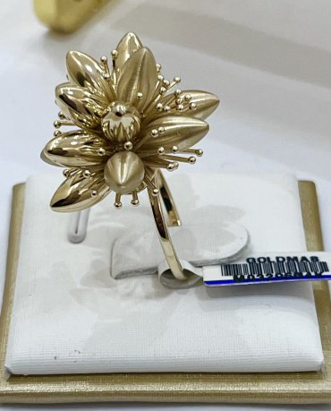 Кольцо Exclusive Gold 8668888 размер 18 вес 10.5 г золото, без вставок купить,NaN