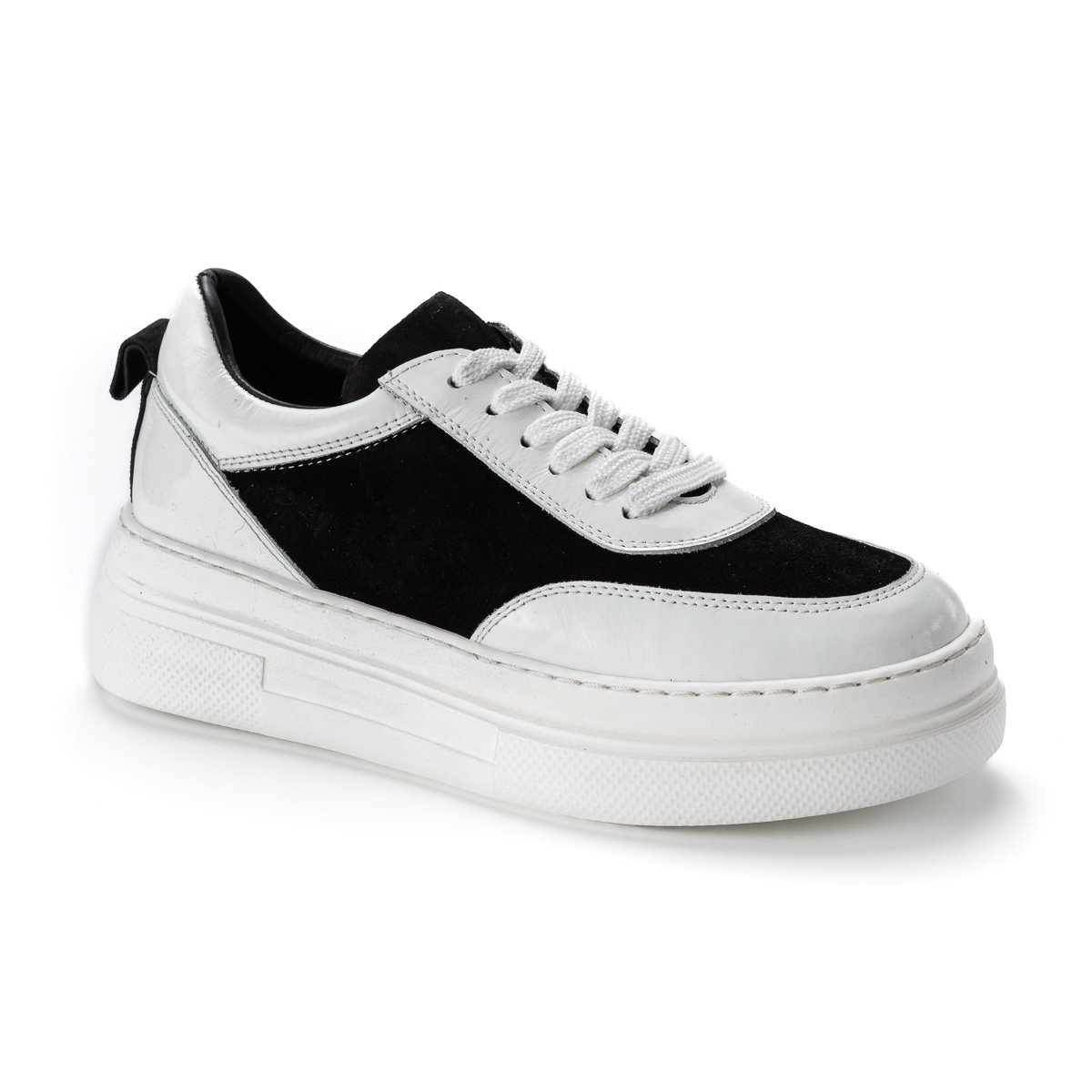 Кроссовки Acord A-2042BEYAZ-SIYAH black-white 39 купить,NaN