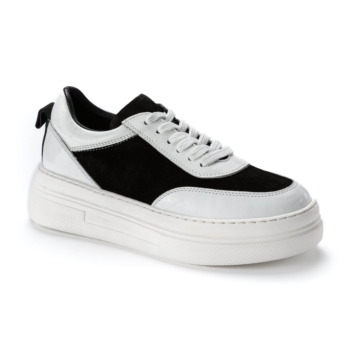 Кроссовки Acord A-2042BEYAZ-SIYAH black-white 39 купить,NaN