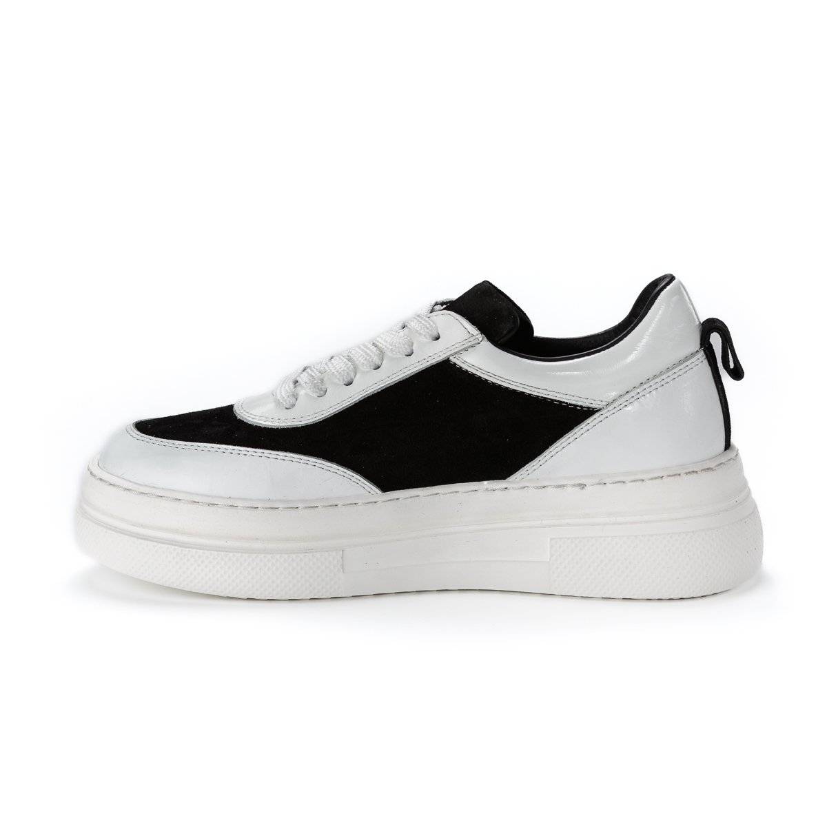 Кроссовки Acord A-2042BEYAZ-SIYAH black-white 39 купить,NaN