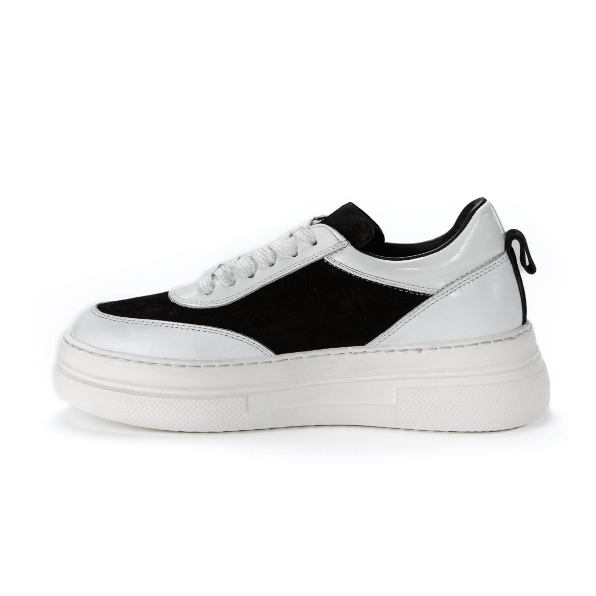 Кроссовки Acord A-2042BEYAZ-SIYAH black-white 39 купить,NaN