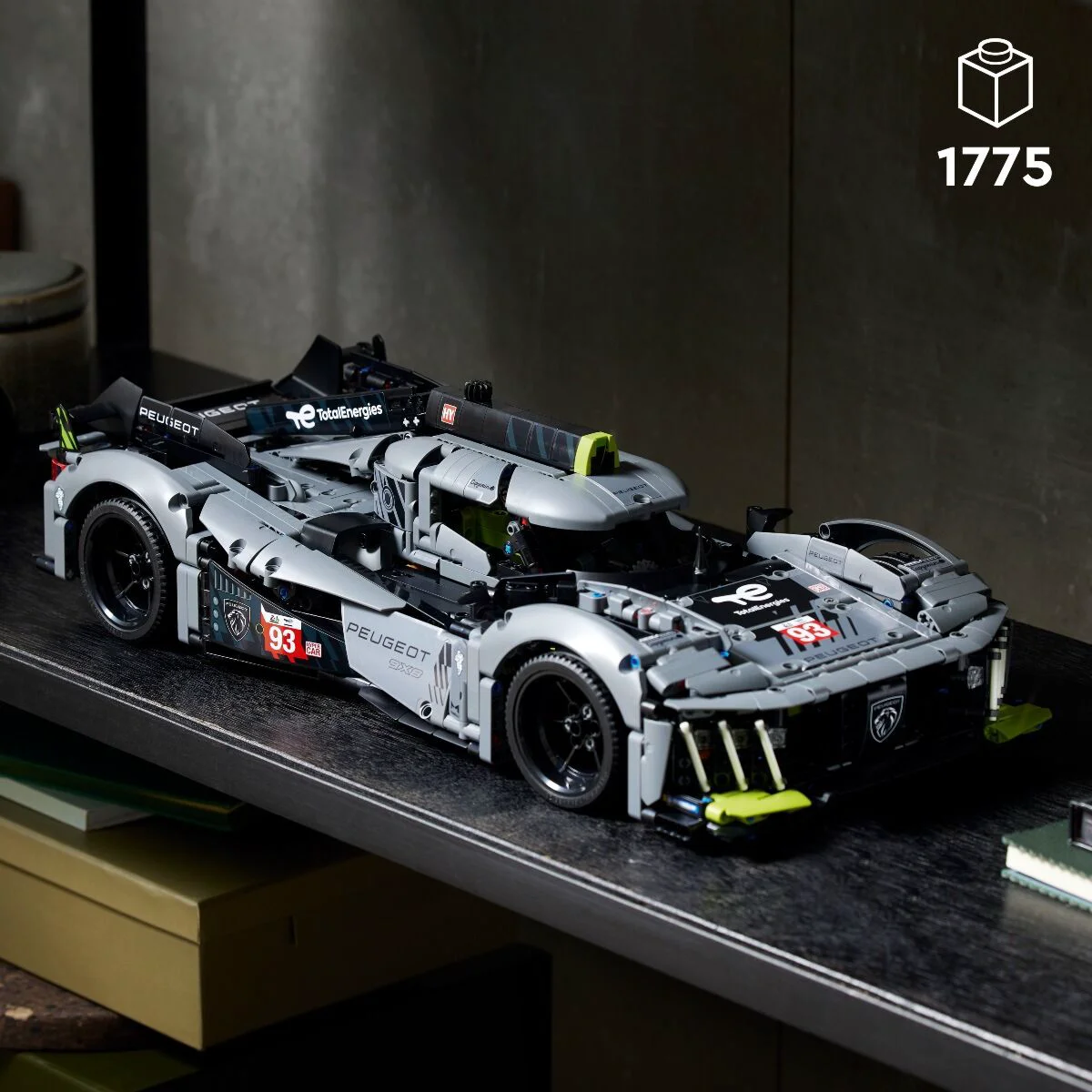 Конструктор LEGO Техник Peugeot 9X8 Hypercar 42156  купить,NaN