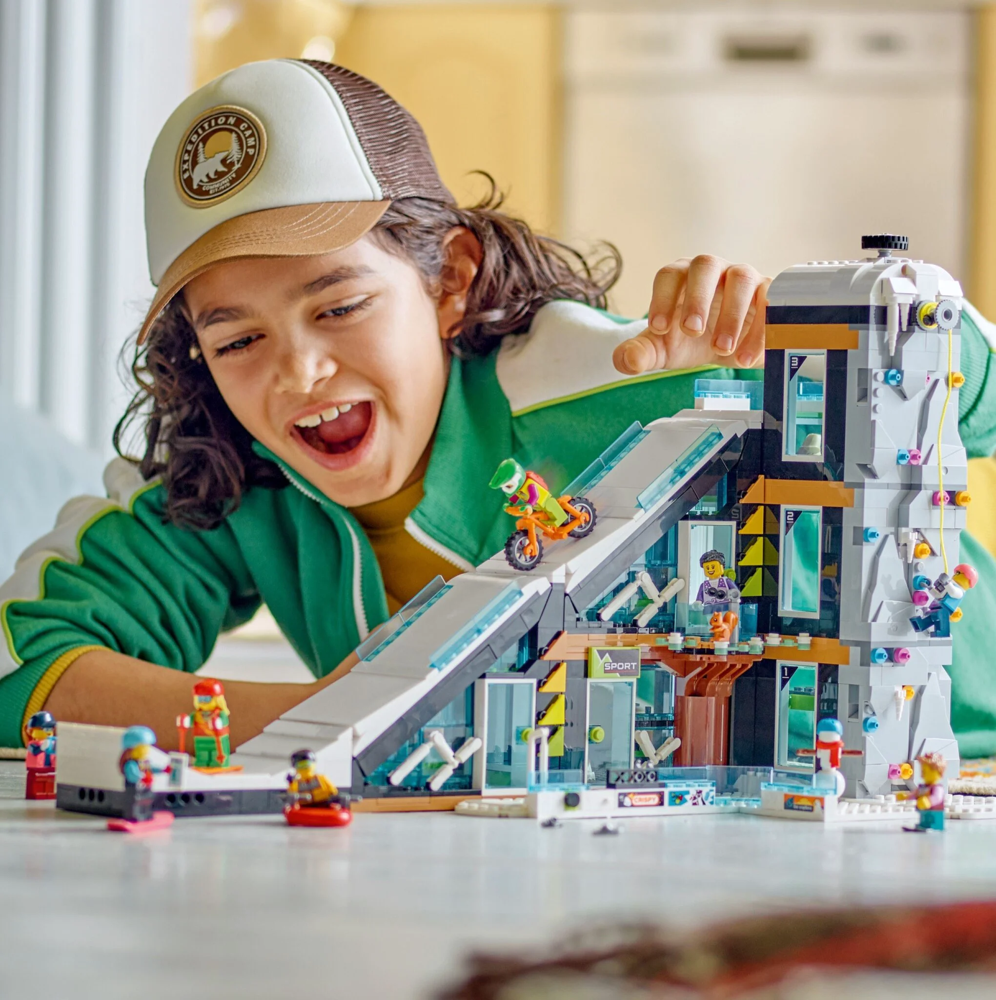 Конструктор LEGO Город Горнолыжный курорт 60366 купить,NaN