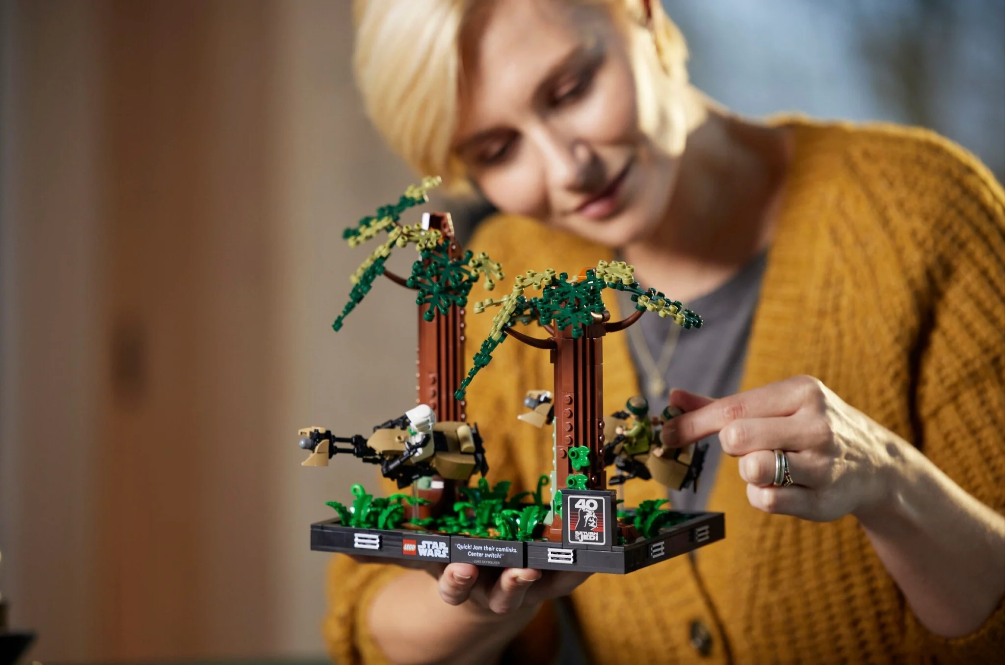 Конструктор LEGO Звездные войны Диорама «Погоня на Эндоре» 75353 