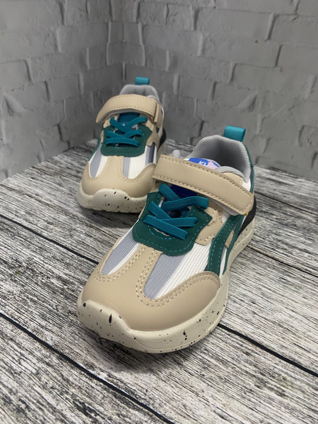 Кроссовки Кроссовки Универсальные бежевый, бирюзовый купить,NaN