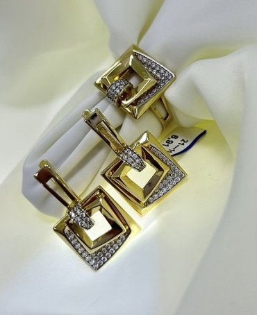 Комплект SharmStyle SharmGold76778 вес 11 г золото, фианит купить,810000