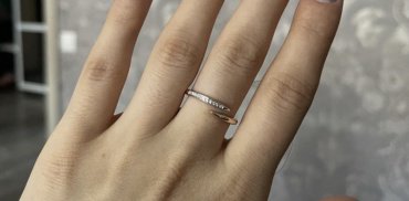 Кольцо Diamant 54333 размер 17 вес 1.3 г золото, бриллиант купить,NaN