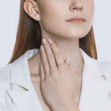 Кольцо SOKOLOV 1012027_18 размер 18 вес 1.27 г золото, бриллиант купить,NaN