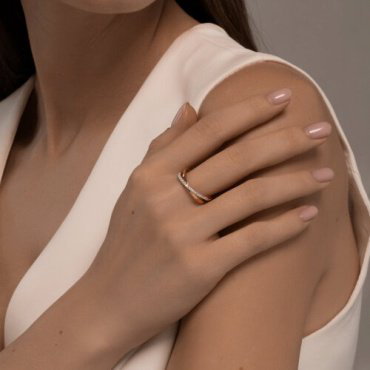 Кольцо Diamant 51-110-02565-1_17 размер 17 вес 2.68 г золото, фианит купить,NaN