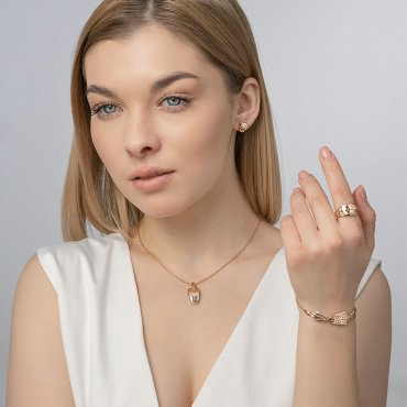 Кольцо PLATINA 01-5763-00-000-1110 размер 19 вес 3.1 г золото, без вставок купить,NaN