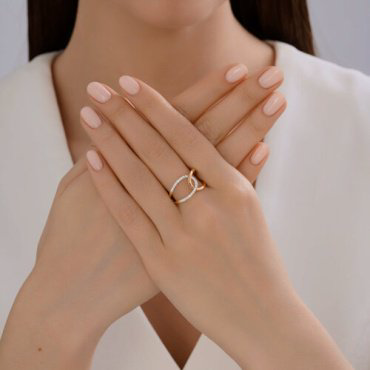 Кольцо Diamant 51-110-02866-1 размер 18 вес 2.49 г золото, фианит купить,NaN