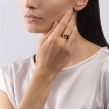 Кольцо Diamant 714631_17 размер 17 вес 1.79 г золото, гранат купить,NaN
