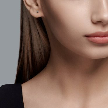 Серьги Diamant 52-222-01076-2 вес 0.63 г золото, бриллиант купить,NaN