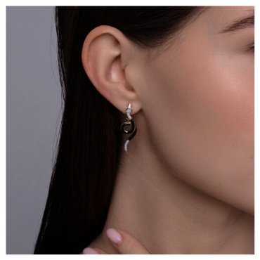Серьги Diamant 51-220-02749-1 вес 3.81 г золото, бриллиант, эмаль купить,NaN