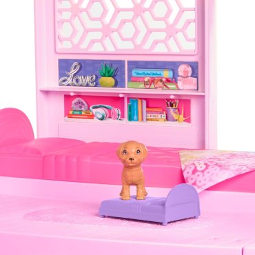 Кукольный дом Barbie HMX100