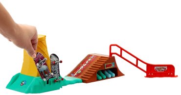 Фингерборд Hot Wheels HGT91/HXC91 мультиколор